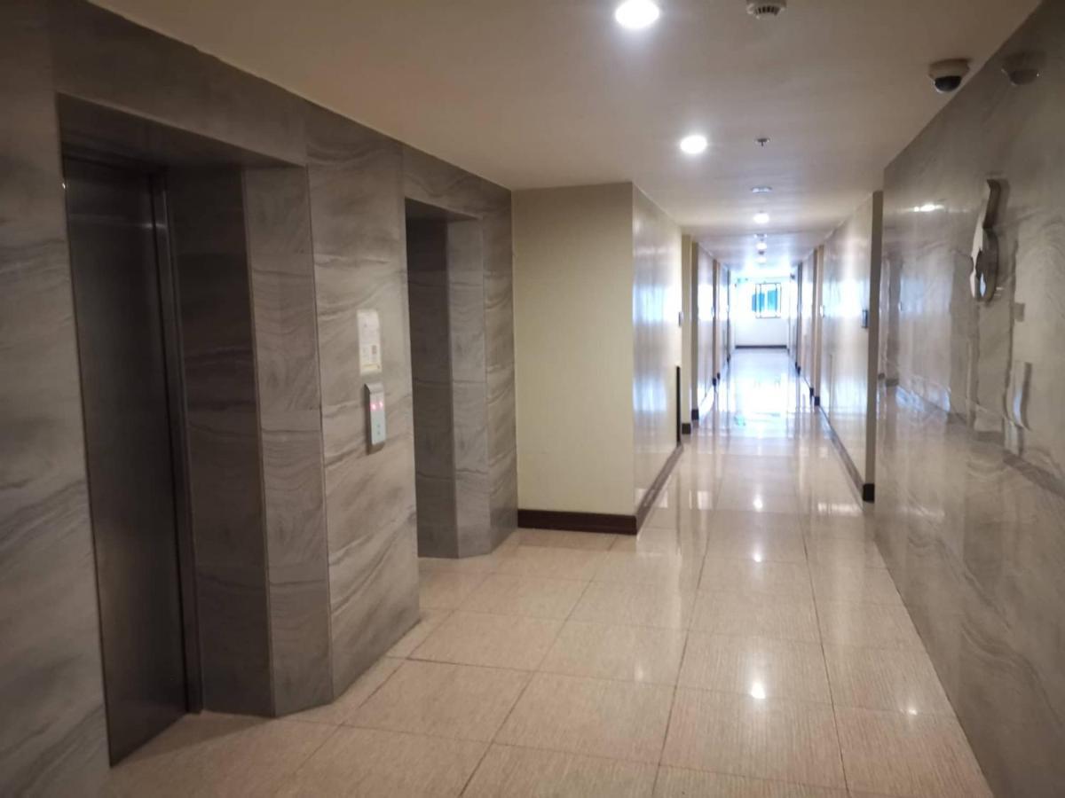 Grand Residences Studio Unit - Walking Distance To It Park Cebu Bagian luar foto