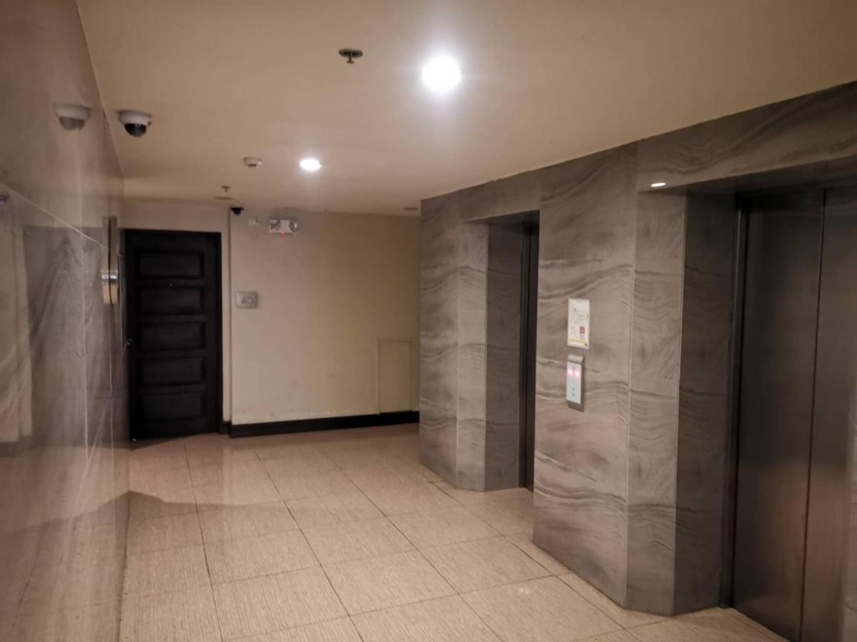 Grand Residences Studio Unit - Walking Distance To It Park Cebu Bagian luar foto